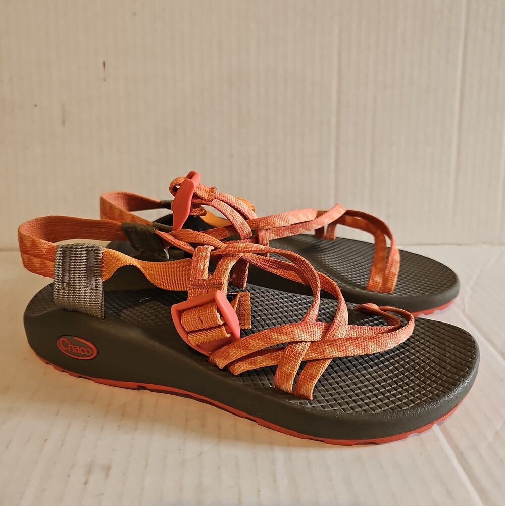 Chaco Vibram ZX2 Women’s Strappy Sport Hiking Water Sandals size 9